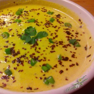 Creamy Raw Vegan Carrot Ginger Soup