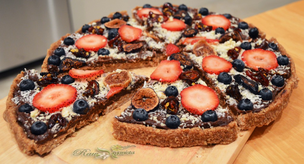 Raw Vegan Sweet Pizza w/Oatmeal Cookie Crust